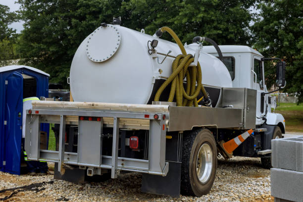 Portable Toilet Options We Offer in Altavista, VA